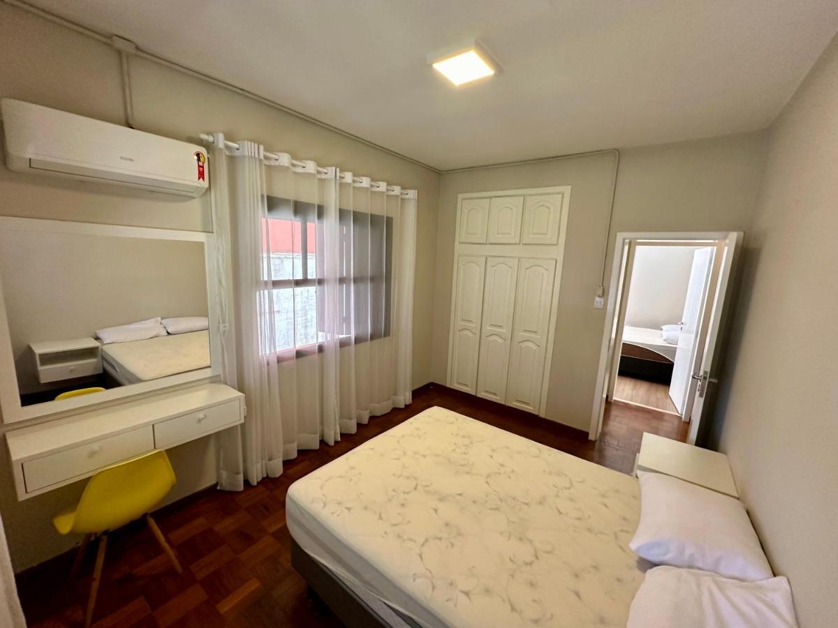 Apartment Beachside Retreat: Steps From Farol Hill And Violão Lagoon